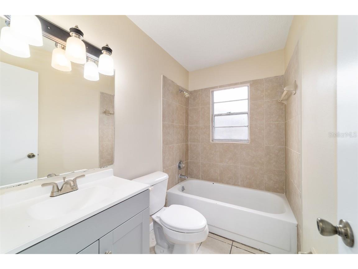 1810 NE 29th Place Ocala FL 34479 OM699915 image14