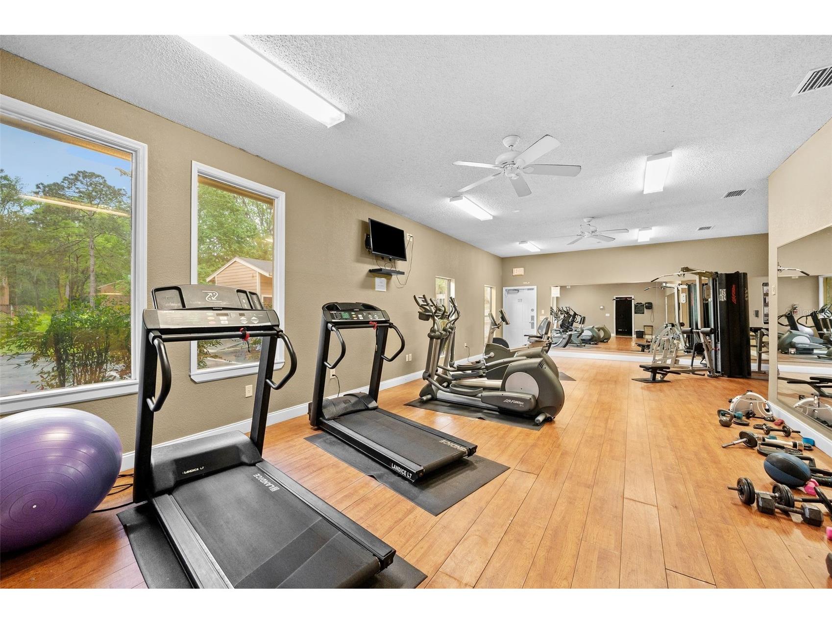 1810 NW 23rd Boulevard #151 Gainesville FL 32605 GC540604 image43