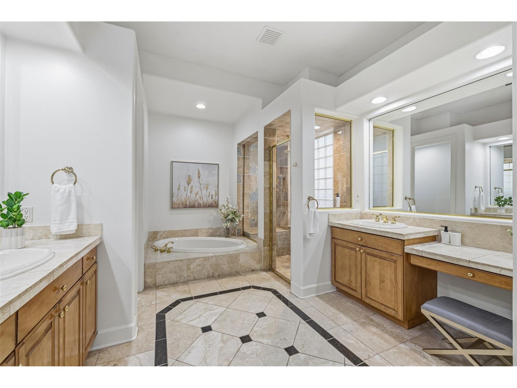 1810 W Bearss Avenue Tampa FL 33613 - LAKE MAGDALENE TB8506815 image28