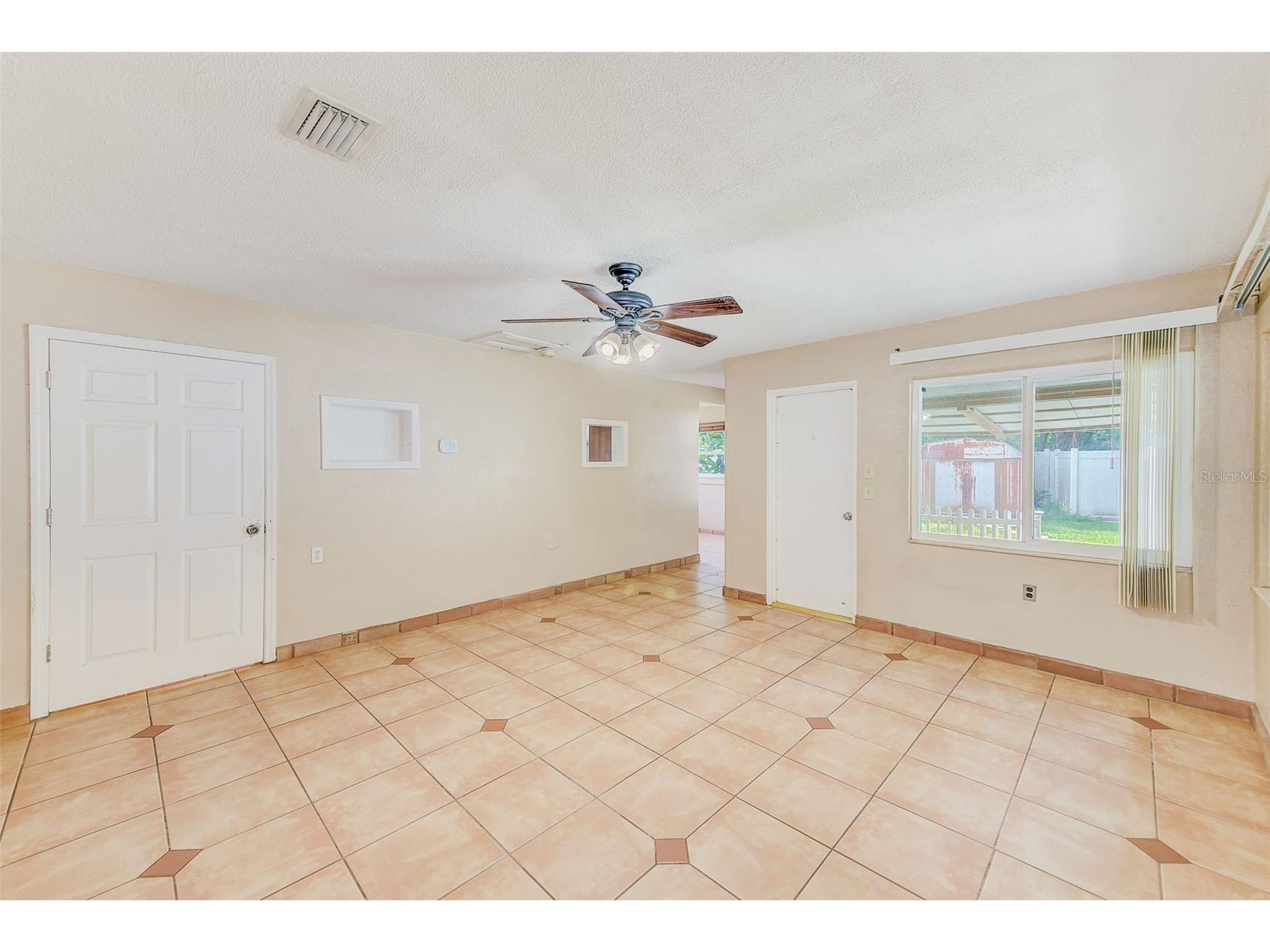 18101 2nd Avenue Lutz FL 33548 TB8415822 image4