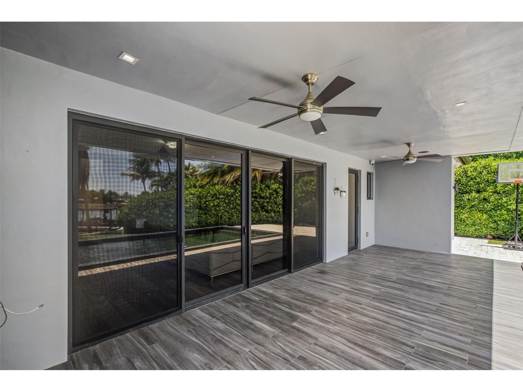 18101 NW 85th Avenue Hialeah FL 33015 O6406958 image45