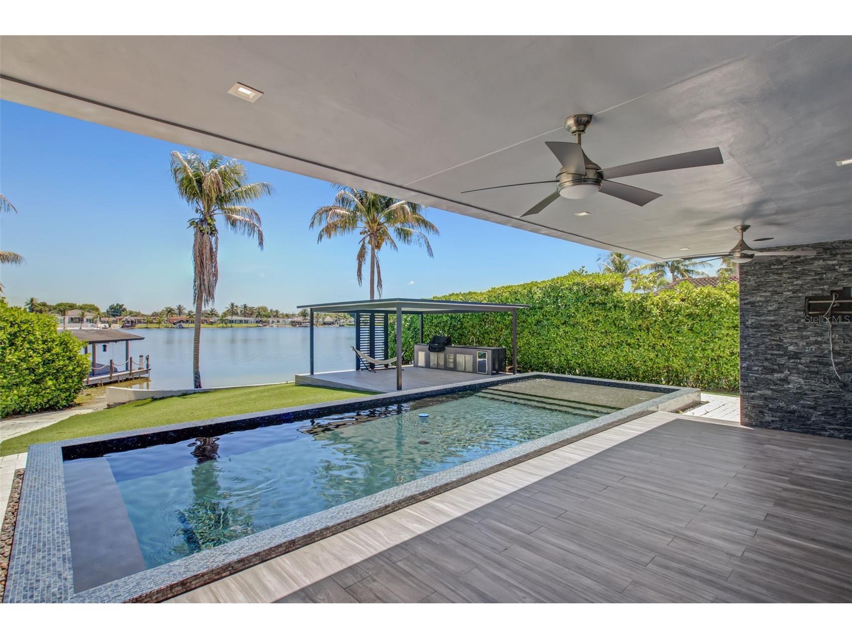18101 NW 85th Avenue Hialeah FL 33015 O6406958 image47