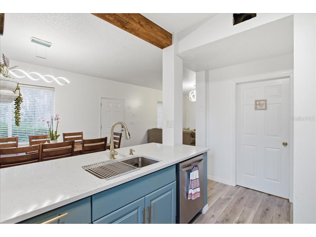 18101 Paradise Point Drive Tampa FL 33647 TB8480652 image11