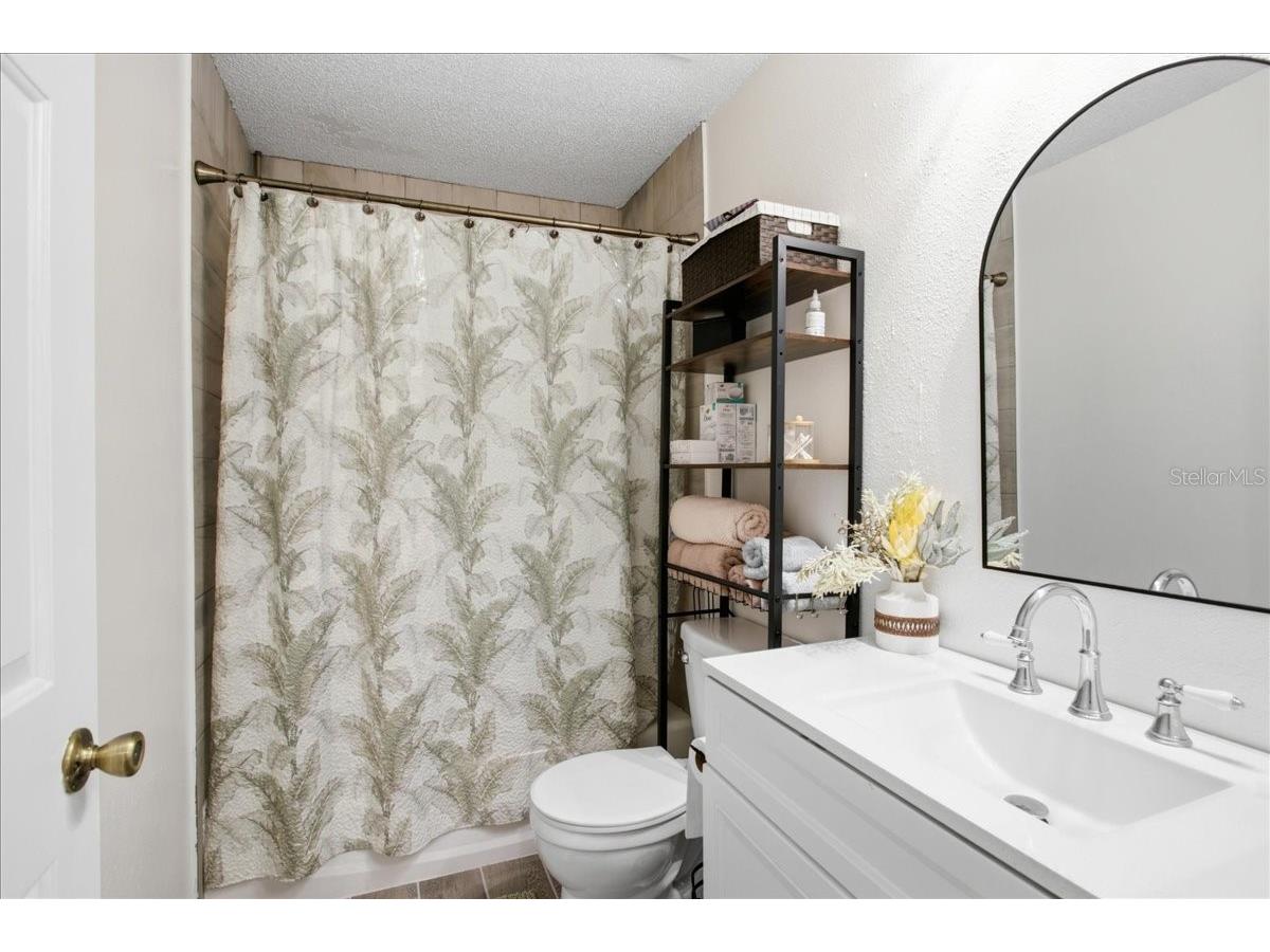 18101 Paradise Point Drive Tampa FL 33647 TB8480652 image28