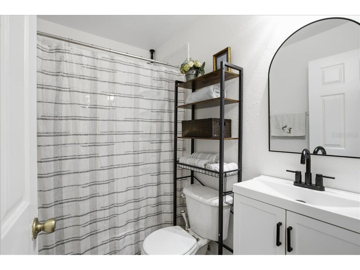 18101 Paradise Point Drive Tampa FL 33647 TB8480652 image34