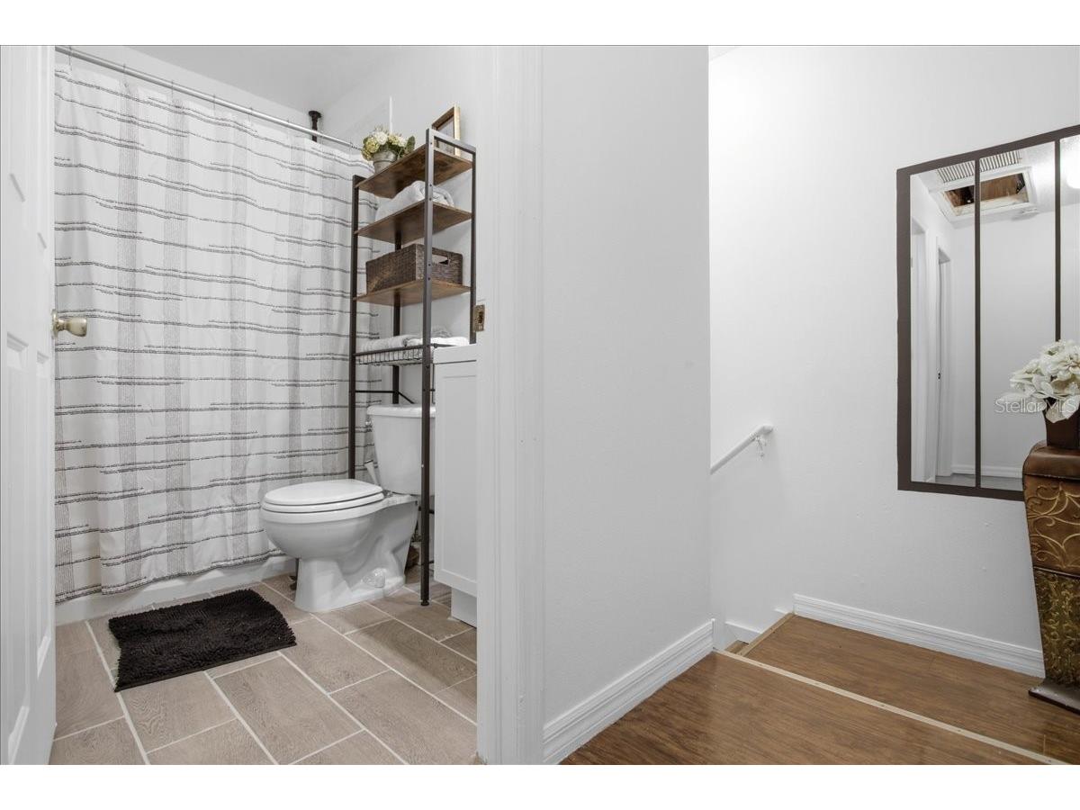 18101 Paradise Point Drive Tampa FL 33647 TB8480652 image36