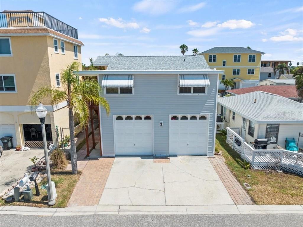 18103 1st Street E Redington Shores FL 33708 U8213543 image1