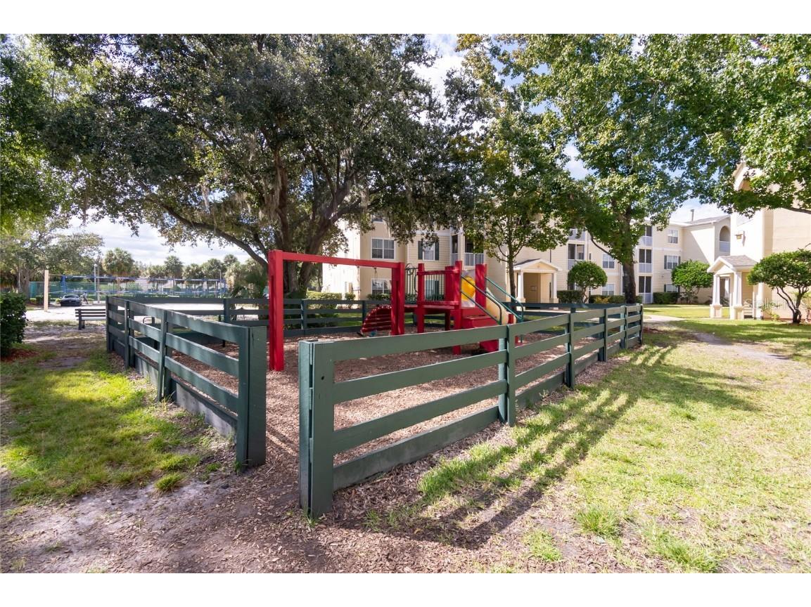 18103 Back Stretch Lane Tampa FL 33647 C7517242 image21