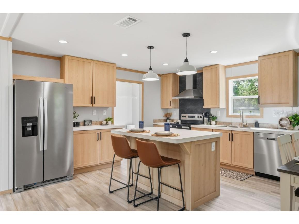 18104 Nicholas Avenue Brooksville FL 34604 W7879545 image2