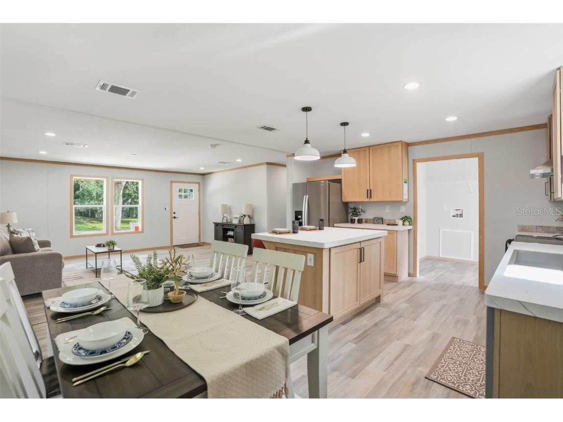 18104 Nicholas Avenue Brooksville FL 34604 W7879545 image3