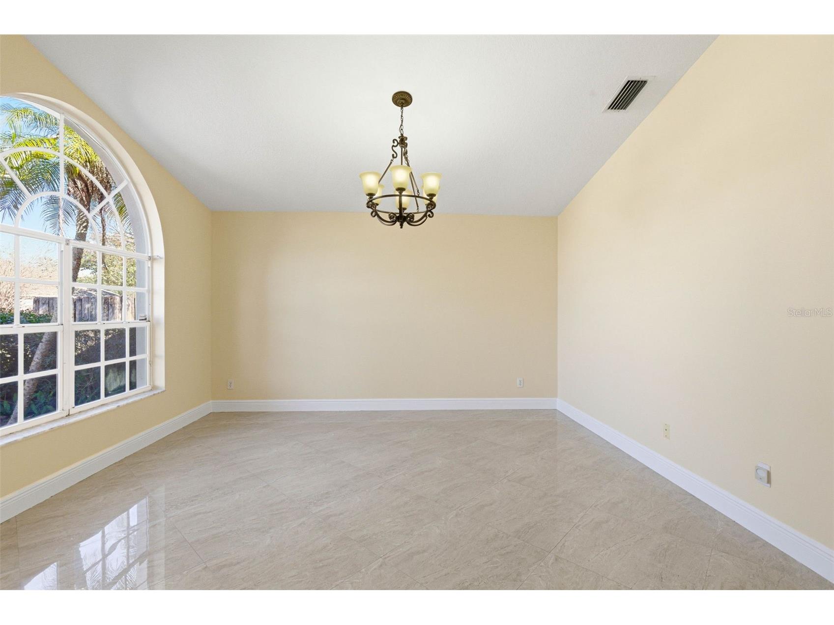 18104 Sweet Jasmine Drive Tampa FL 33647 TB8384583 image10