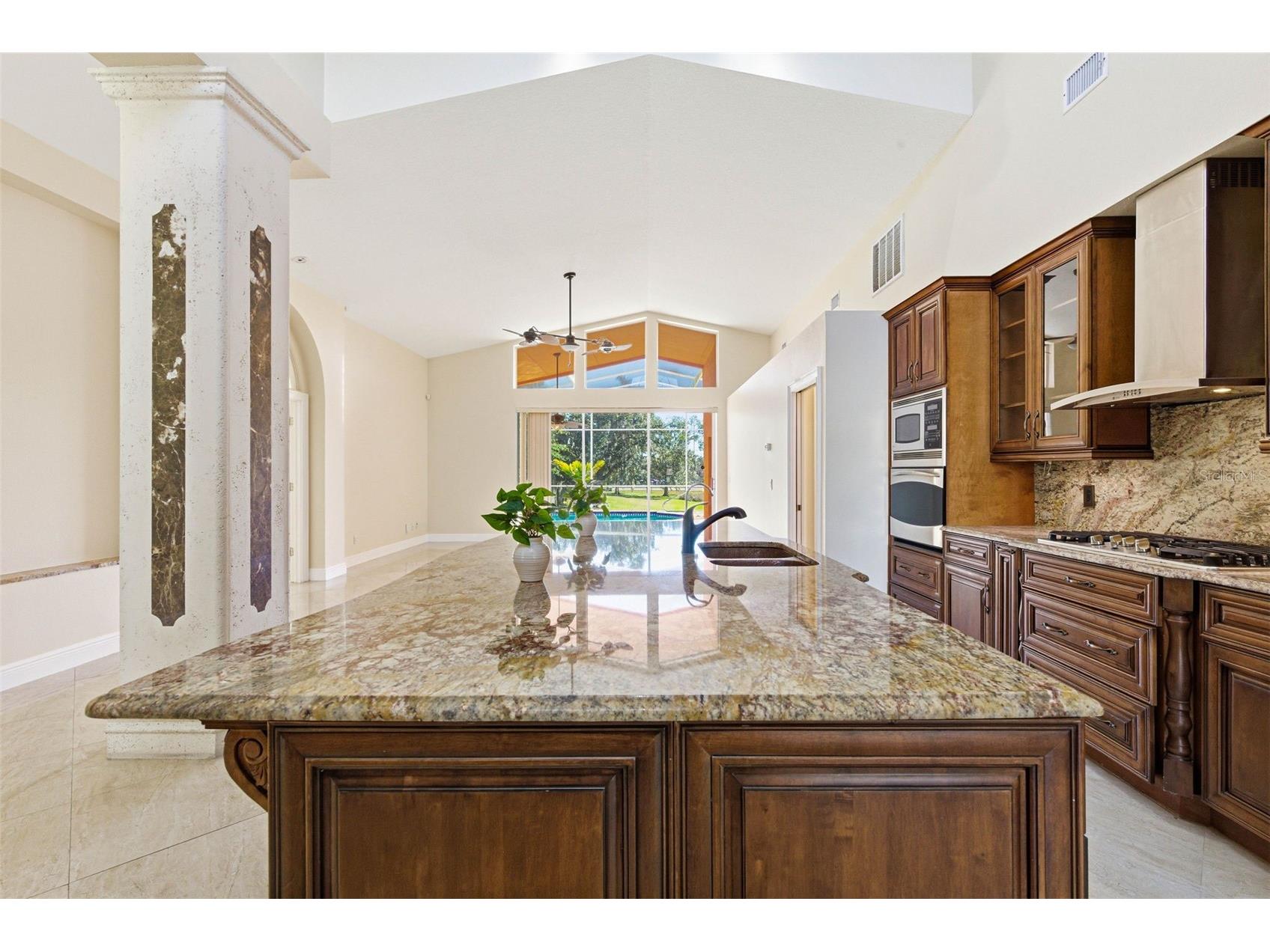 18104 Sweet Jasmine Drive Tampa FL 33647 TB8384583 image22