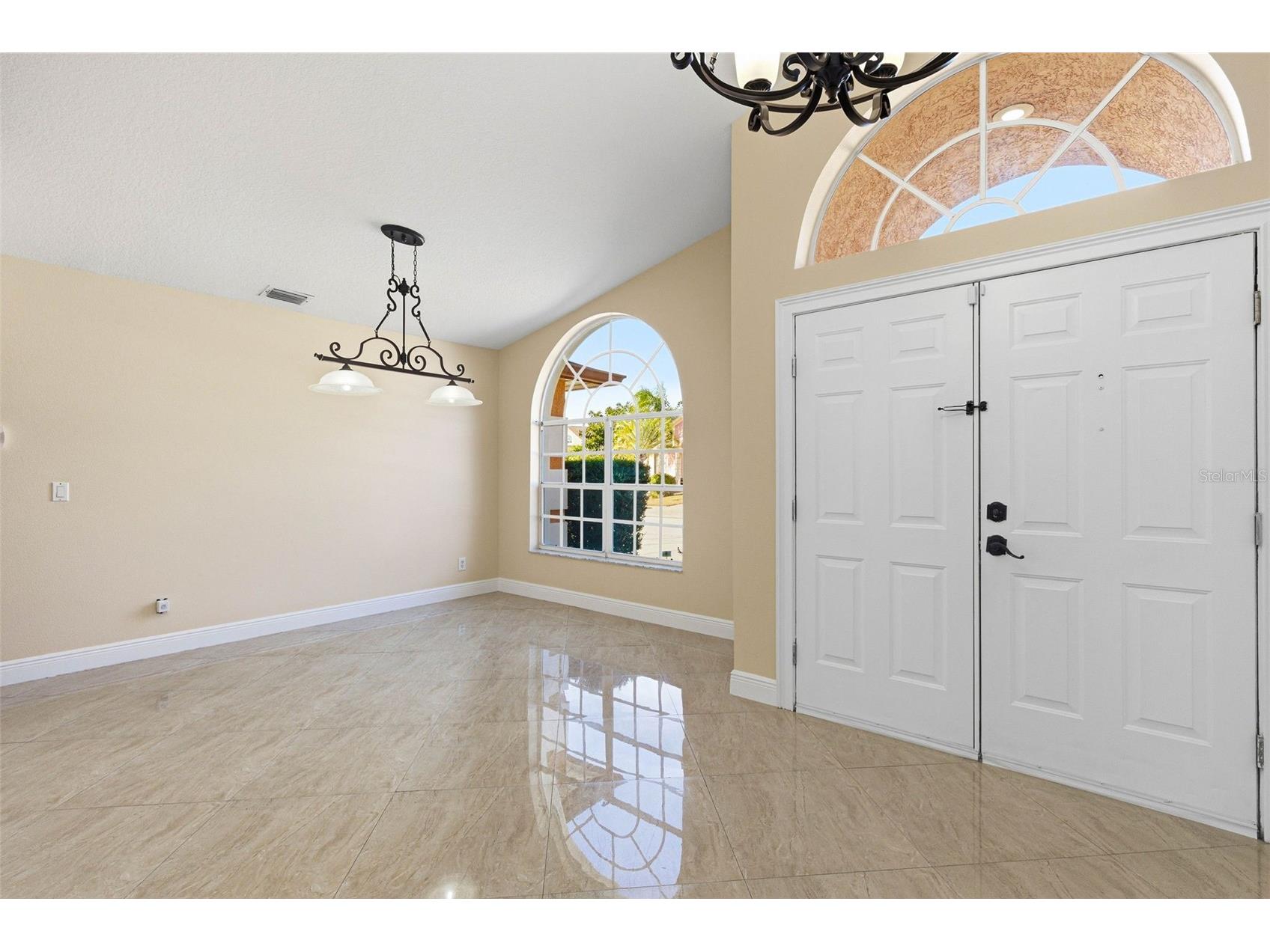 18104 Sweet Jasmine Drive Tampa FL 33647 TB8384583 image8