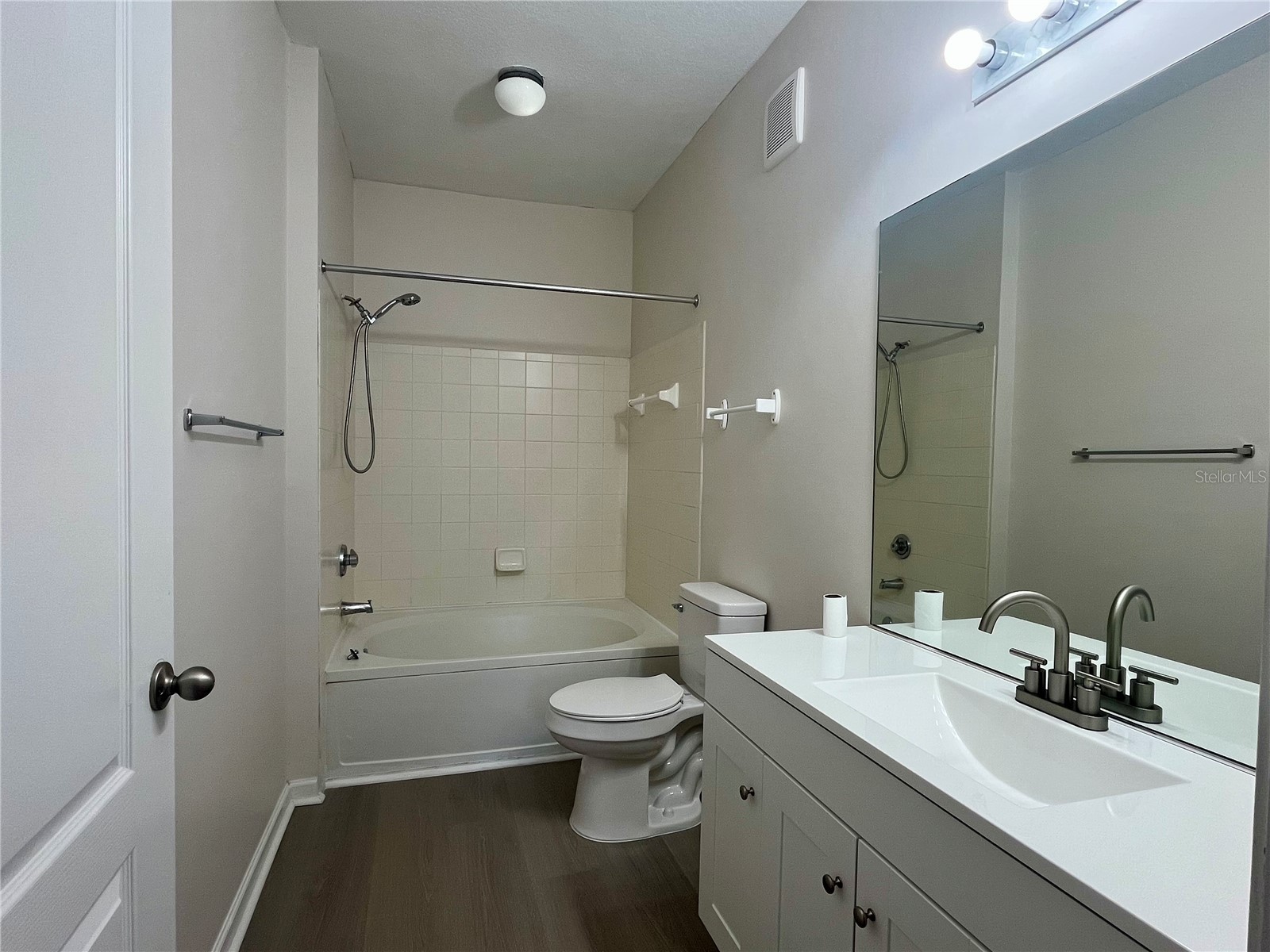 18105 Villa Creek Drive Tampa FL 33647 TB8504949 image16