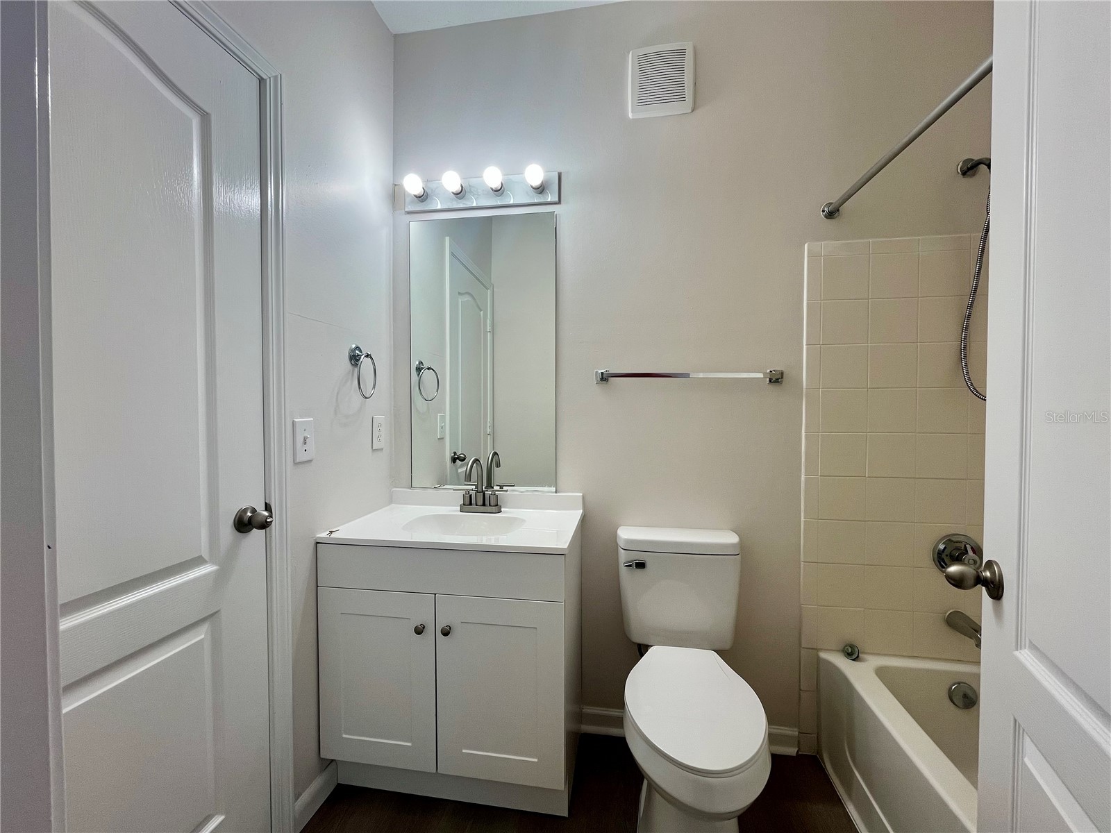 18105 Villa Creek Drive Tampa FL 33647 TB8504949 image19