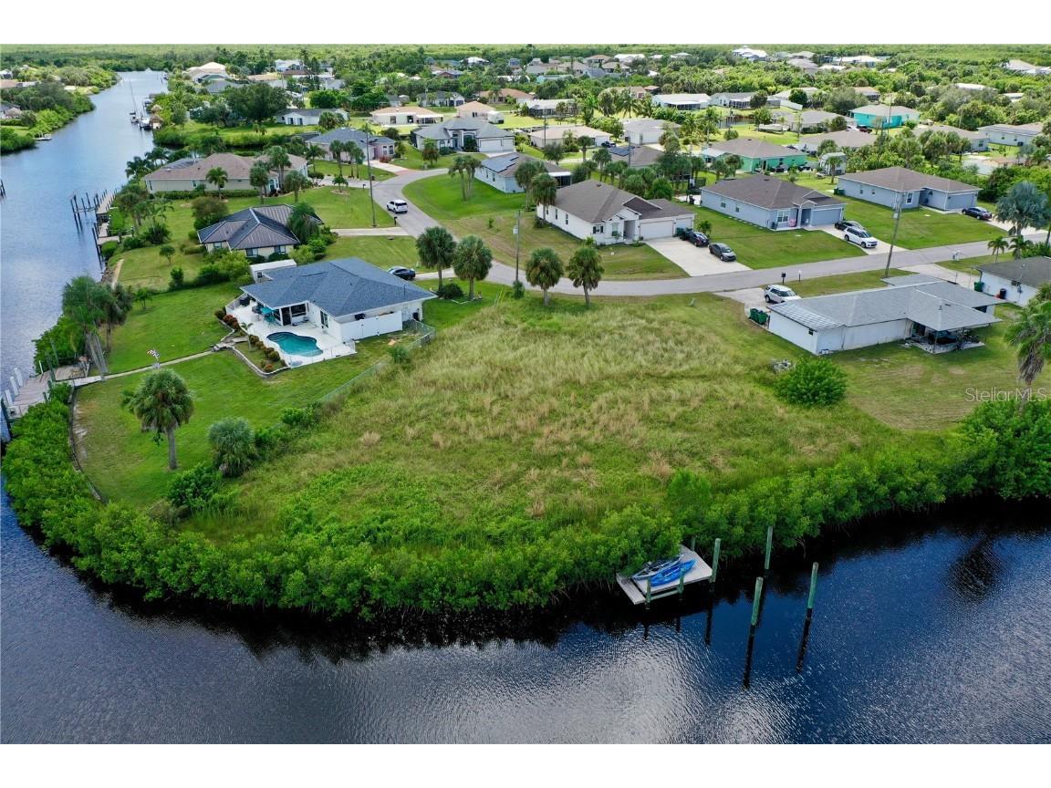 18106 Avonsdale Circle Port Charlotte FL 33948 - AVONDALE WATERWAY C7515201 image10