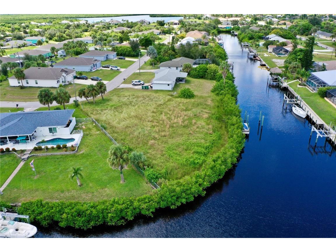 18106 Avonsdale Circle Port Charlotte FL 33948 - AVONDALE WATERWAY C7515201 image6