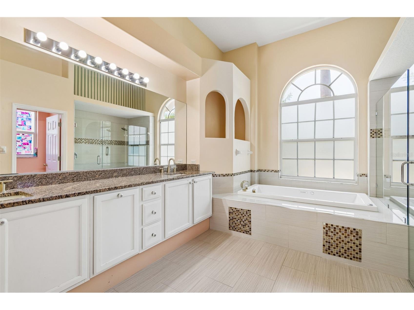 18107 Emerald Bay Street Tampa FL 33647 TB8521361 image25