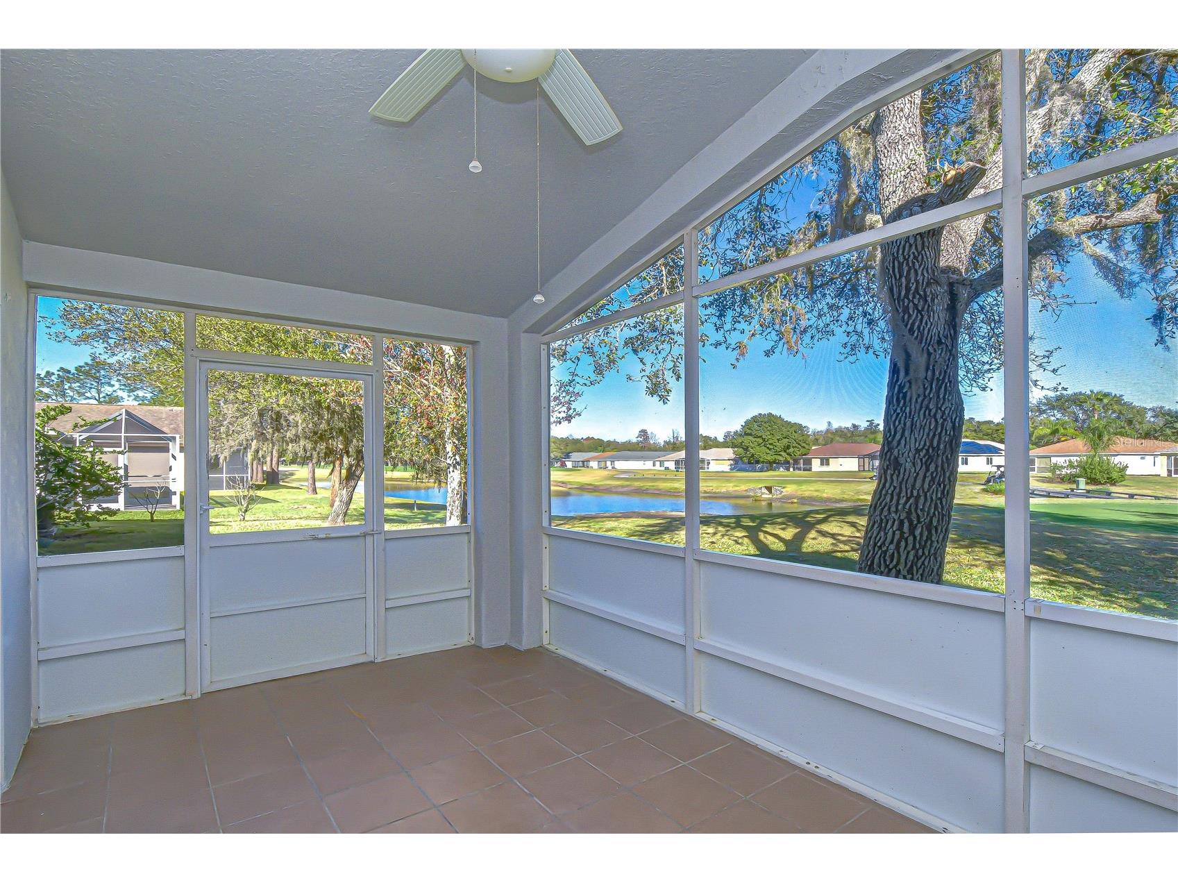 18109 Canal Pointe Street Tampa FL 33647 TB8471104 image24