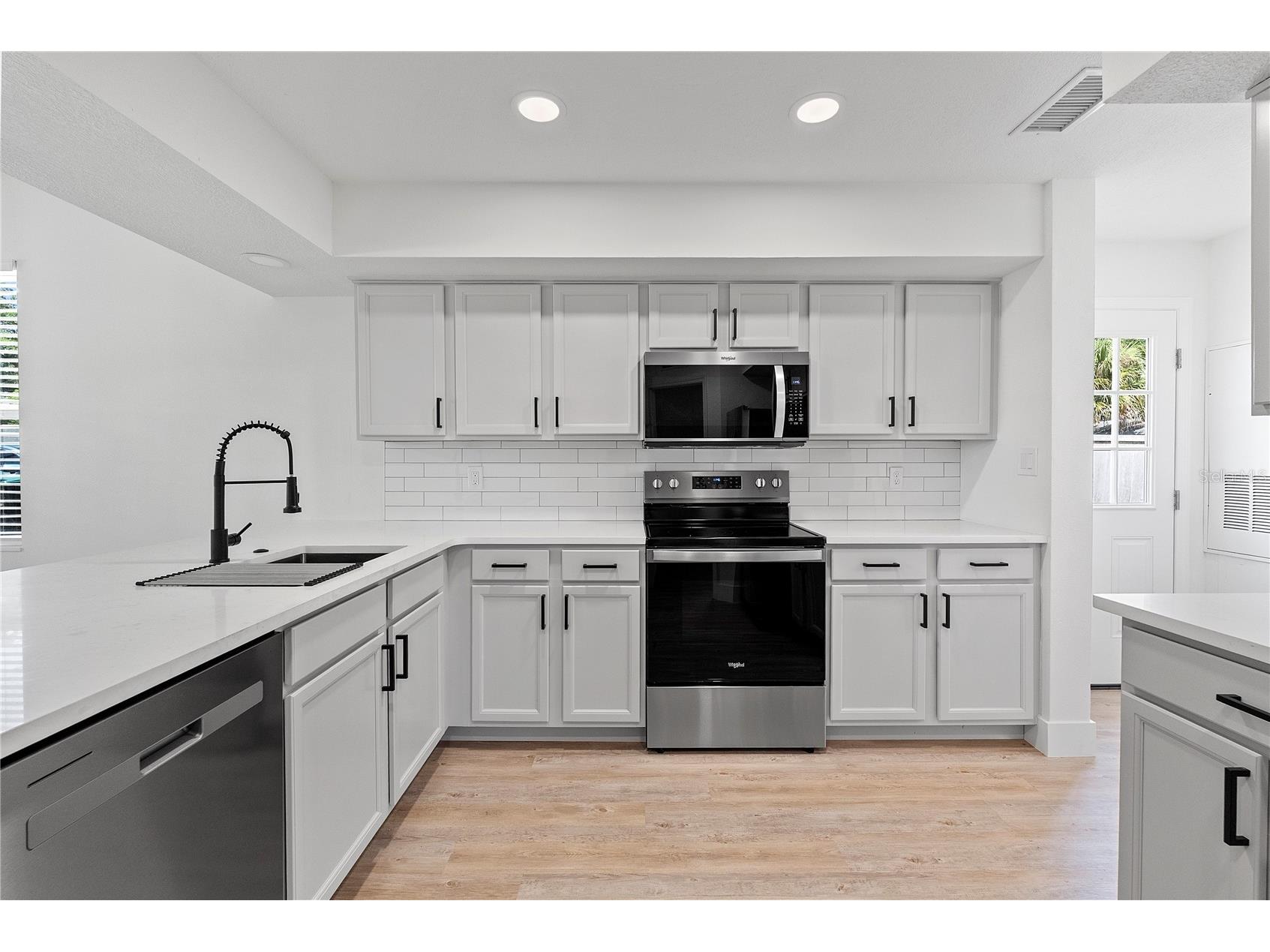 1811 Baxter Avenue Orlando FL 32806 O6407148 image14