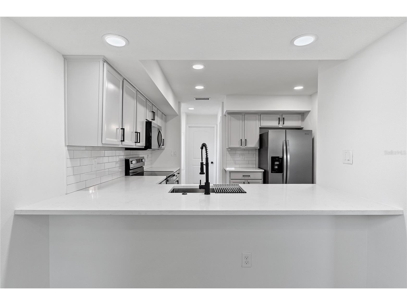 1811 Baxter Avenue Orlando FL 32806 O6407148 image17