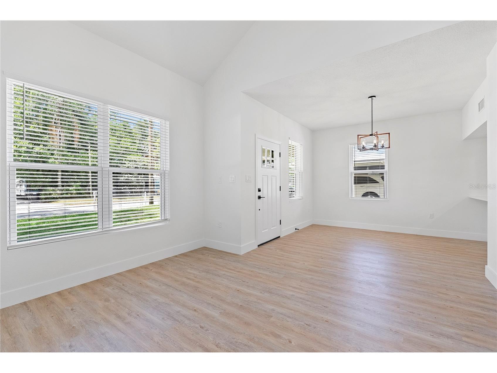 1811 Baxter Avenue Orlando FL 32806 O6407148 image20