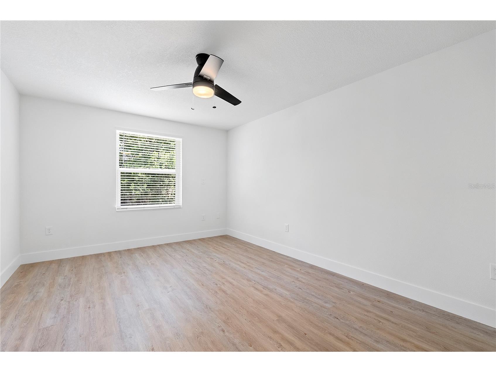 1811 Baxter Avenue Orlando FL 32806 O6407148 image29