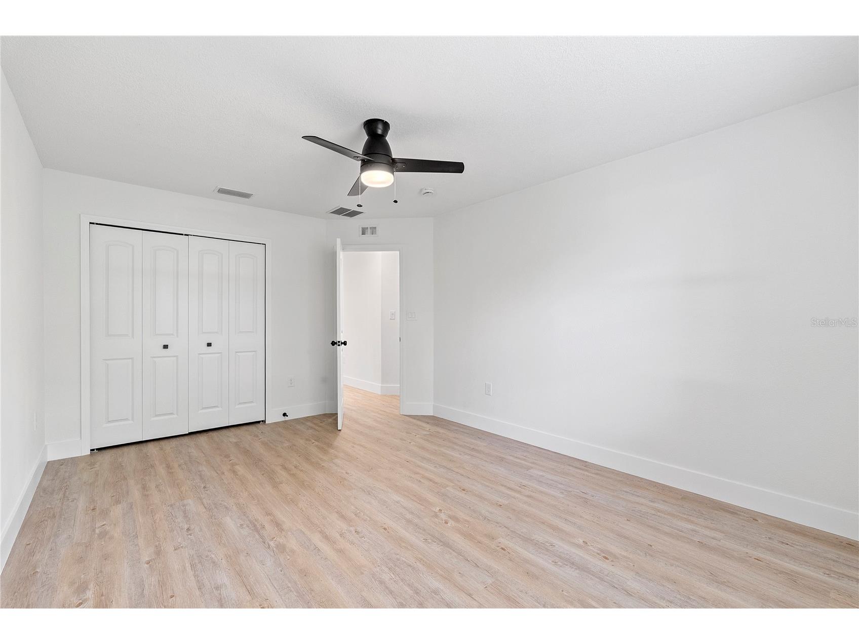 1811 Baxter Avenue Orlando FL 32806 O6407148 image30
