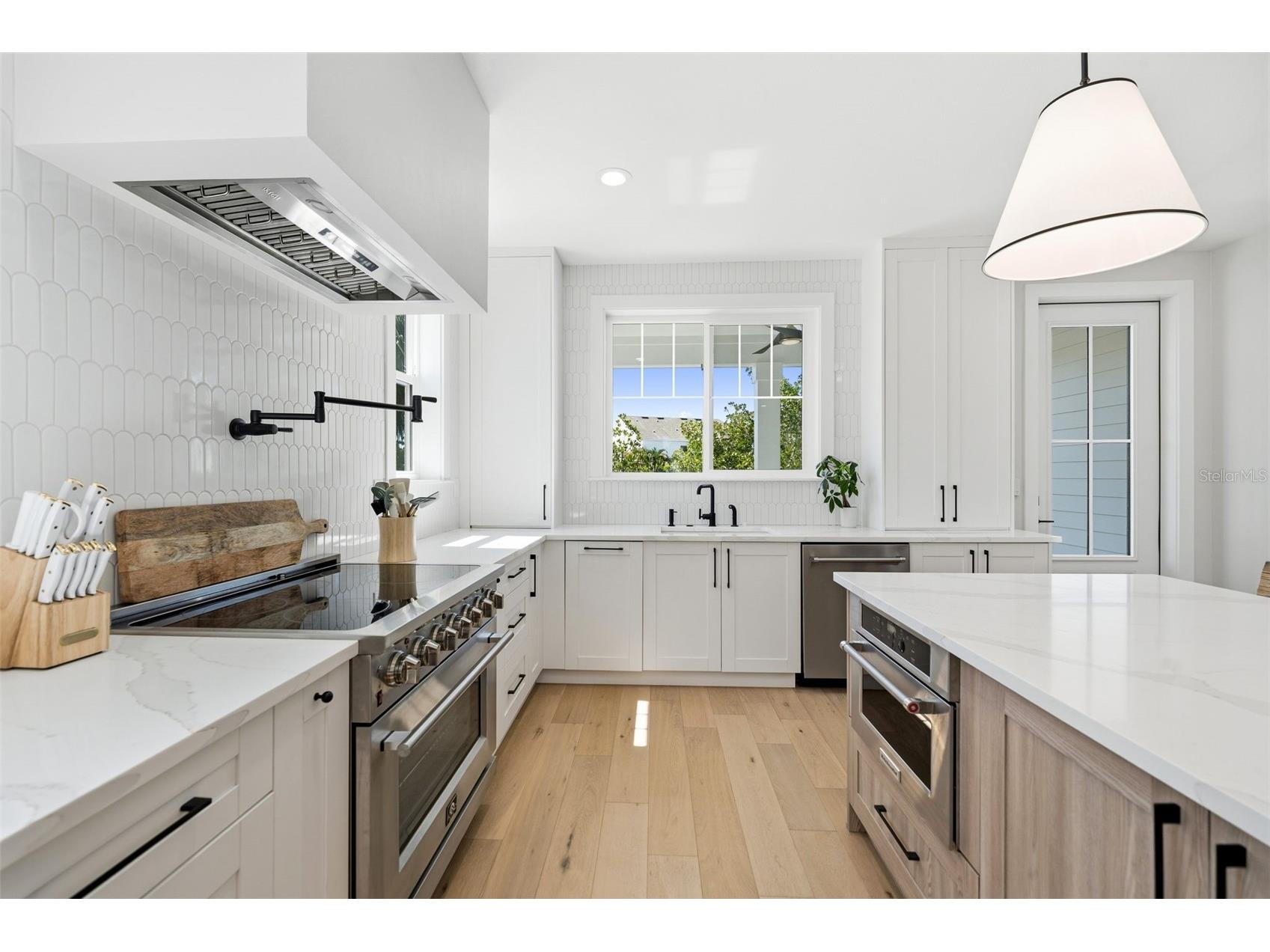 1811 Bayou Grande Boulevard NE Saint Petersburg FL 33703 - TAMPA BAY TB8483470 image37
