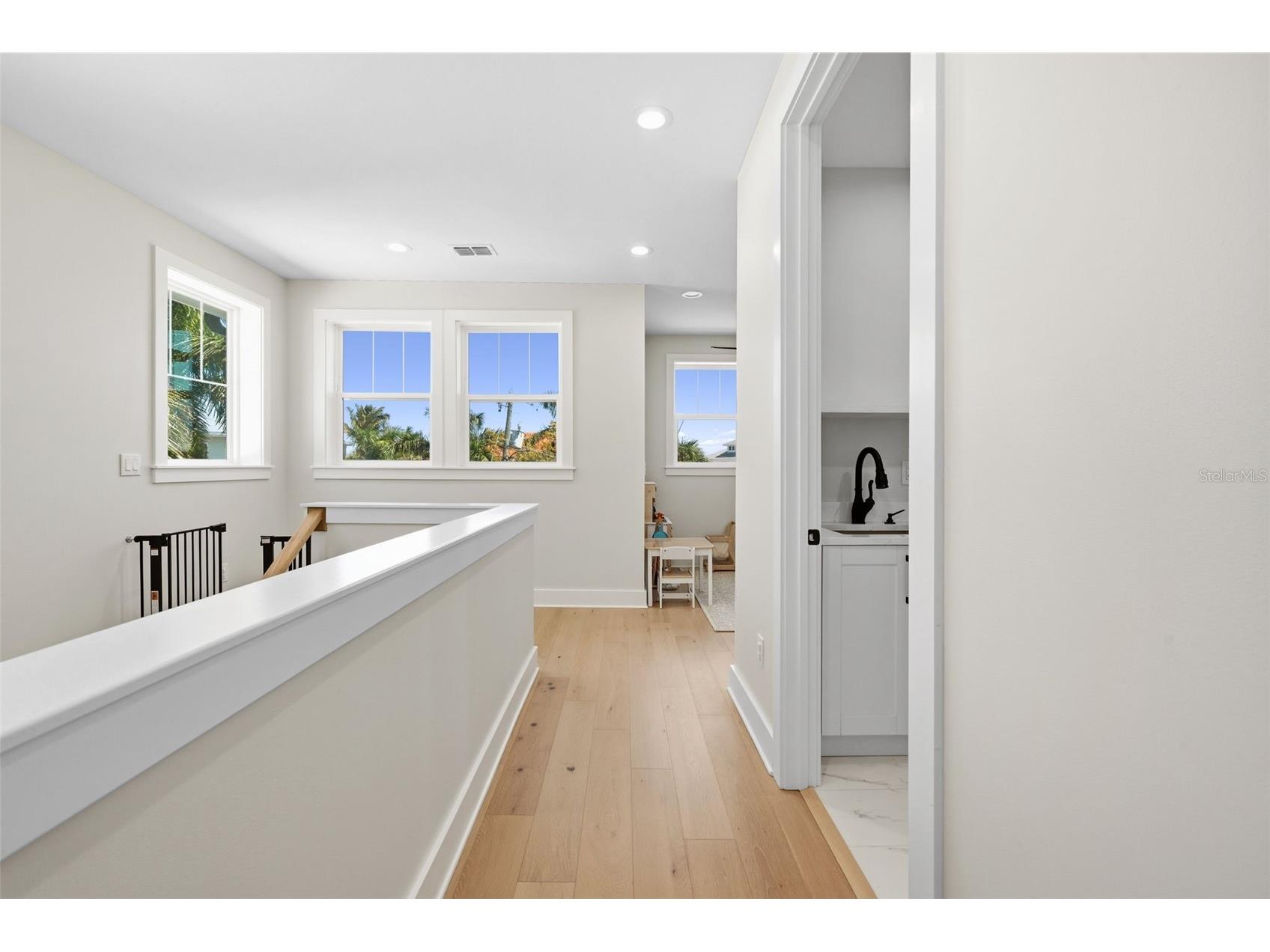 1811 Bayou Grande Boulevard NE Saint Petersburg FL 33703 - TAMPA BAY TB8483470 image63