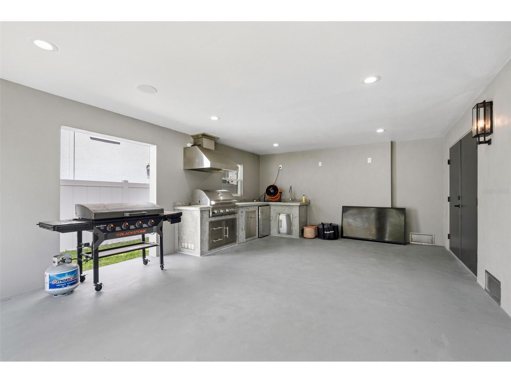 1811 Bayou Grande Boulevard NE Saint Petersburg FL 33703 - TAMPA BAY TB8483470 image74