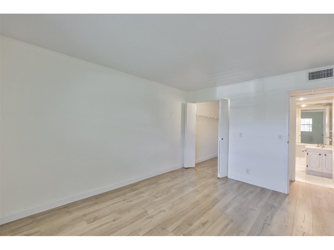 1811 Bedford Lane #153 Sun City Center FL 33573 TB8452497 image11