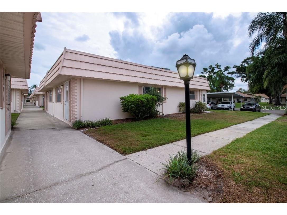 1811 Bedford Lane #156 Sun City Center FL 33573 T3359675 image1