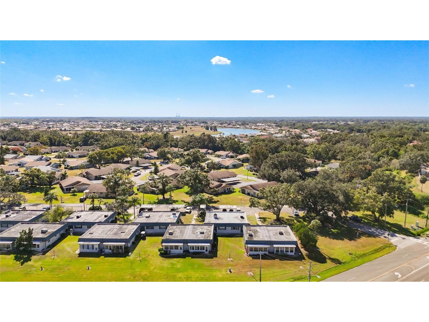 1811 Bedford Lane #166 Sun City Center FL 33573 W7880568 image33