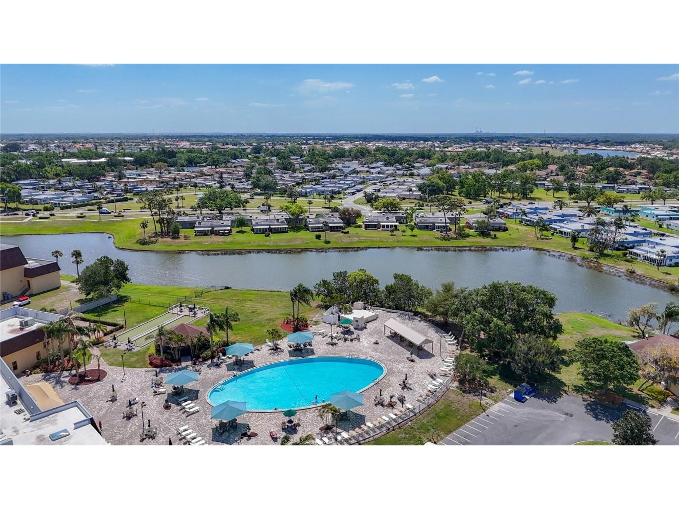 1811 Bedford Lane #166 Sun City Center FL 33573 W7880568 image38