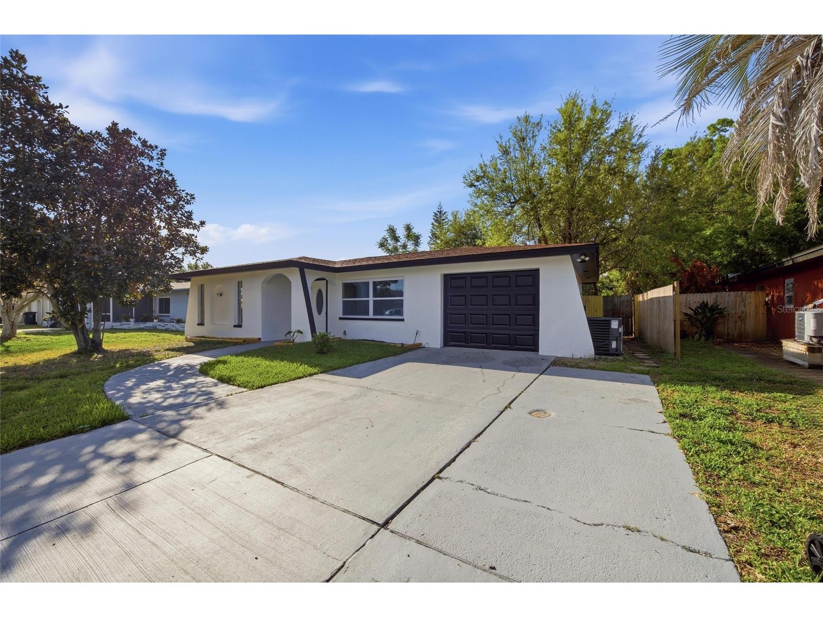 1811 Driftwood Circle S Oldsmar FL 34677 TB8488580 image2