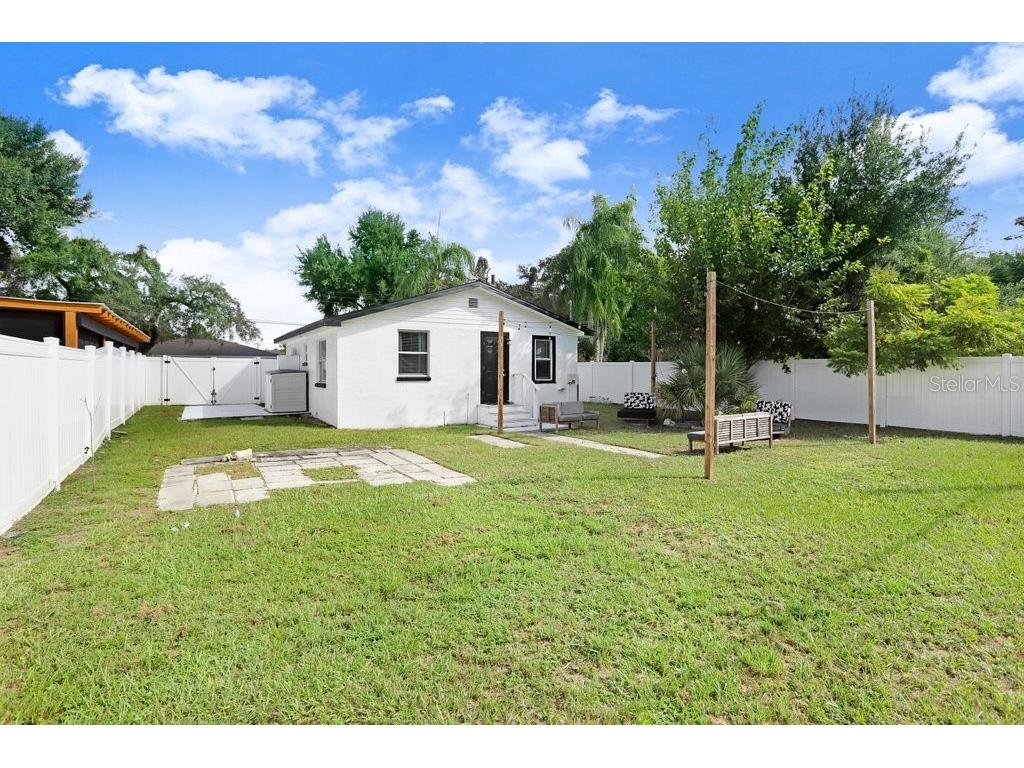 1811 E Palifox Street Tampa FL 33610 TB8433231 image17