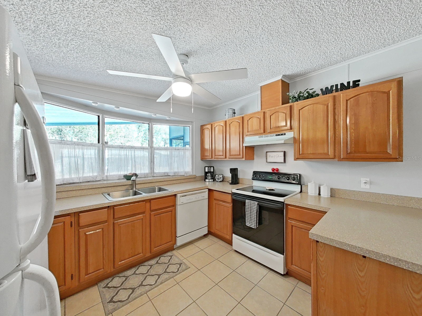 1811 Fox Hill Dr Lakeland FL 33810 P4937666 image10