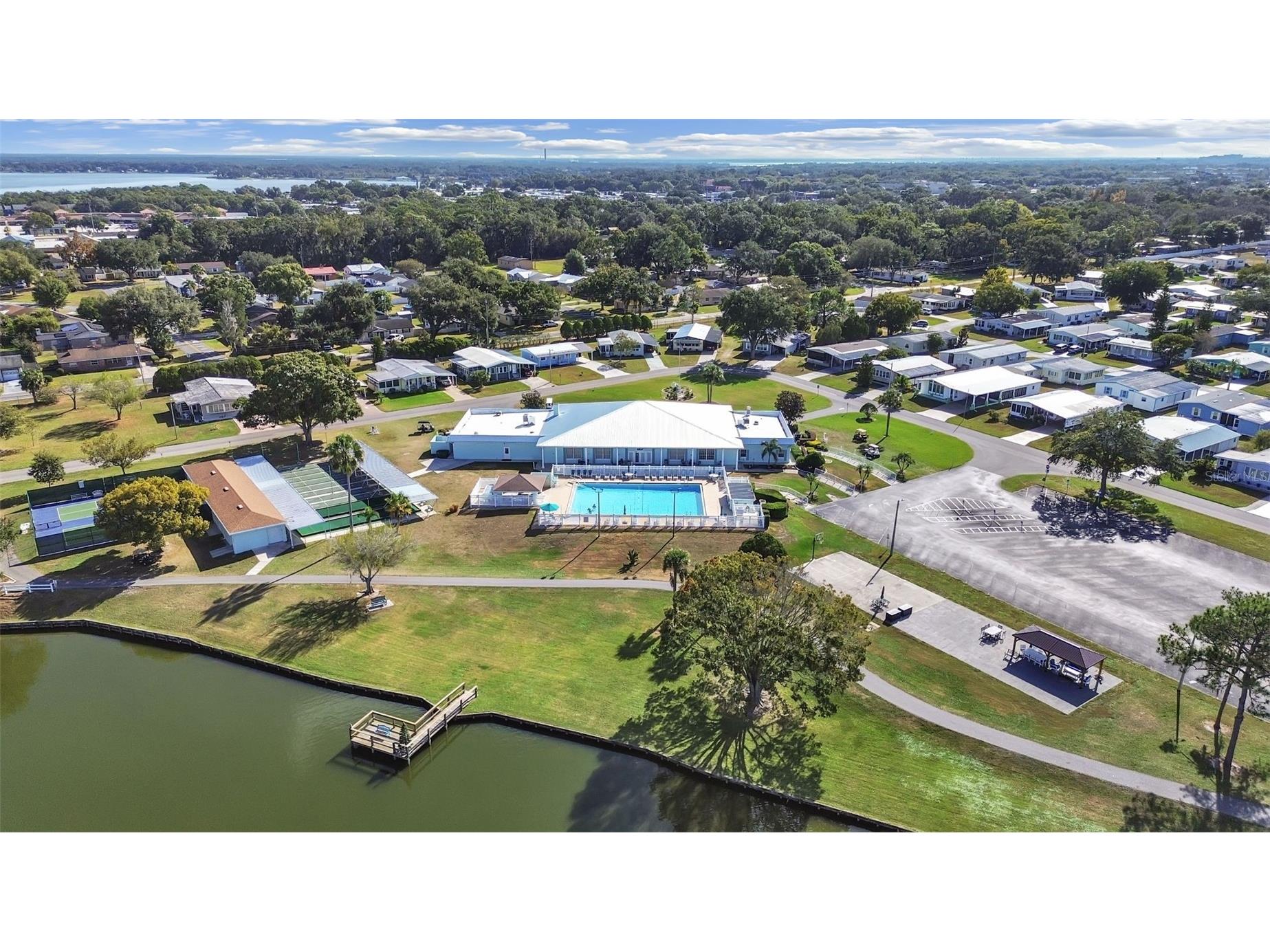 1811 Fox Hill Dr Lakeland FL 33810 P4937666 image32