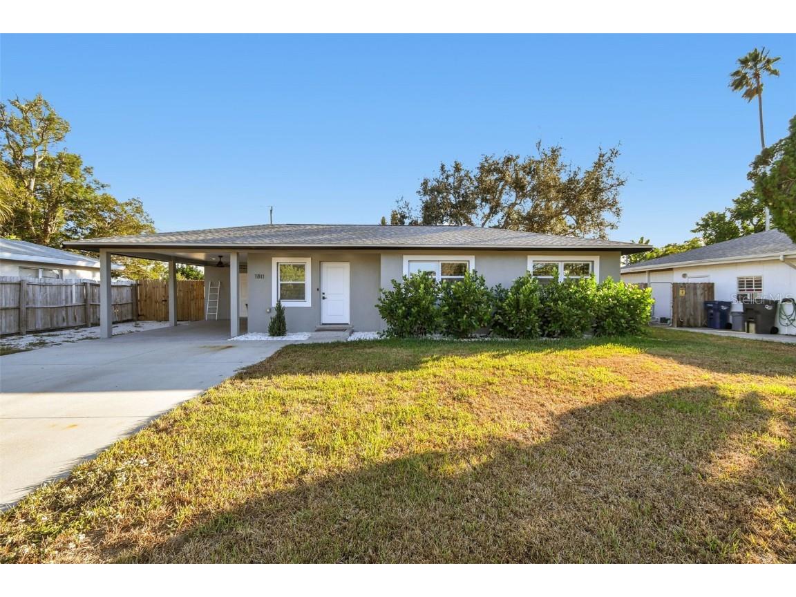 1811 Marilyn Avenue Bradenton FL 34207 A4672866 image1