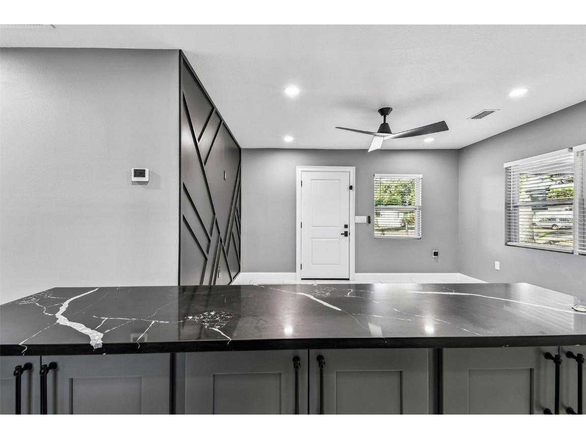 1811 Marilyn Avenue Bradenton FL 34207 A4672866 image11