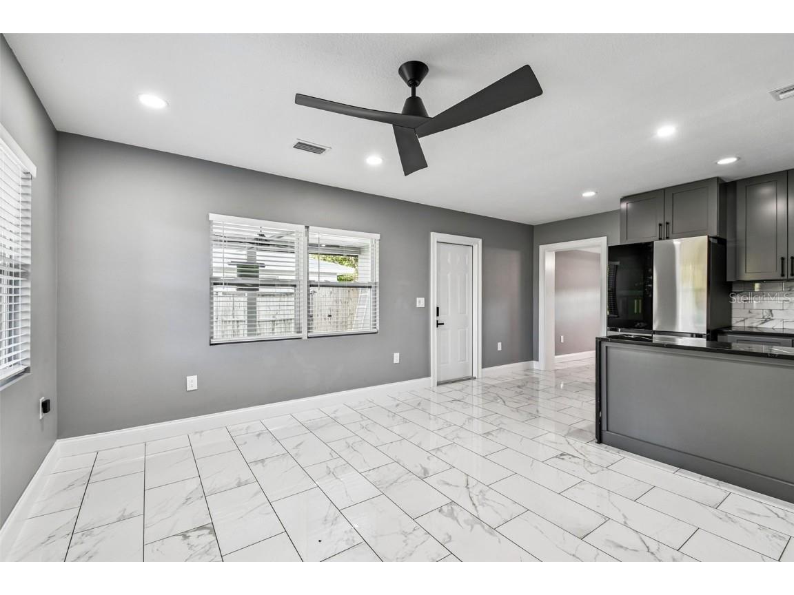 1811 Marilyn Avenue Bradenton FL 34207 A4672866 image23