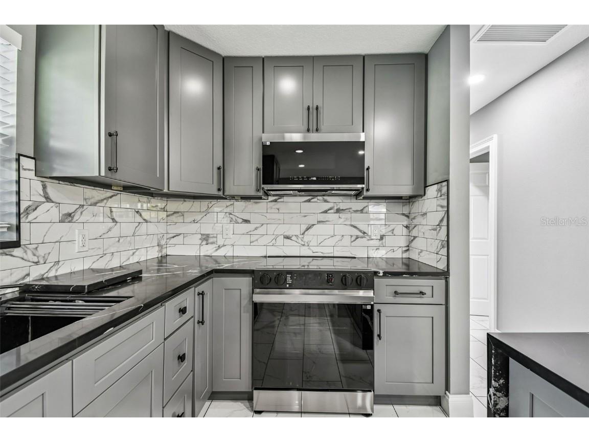 1811 Marilyn Avenue Bradenton FL 34207 A4672866 image44