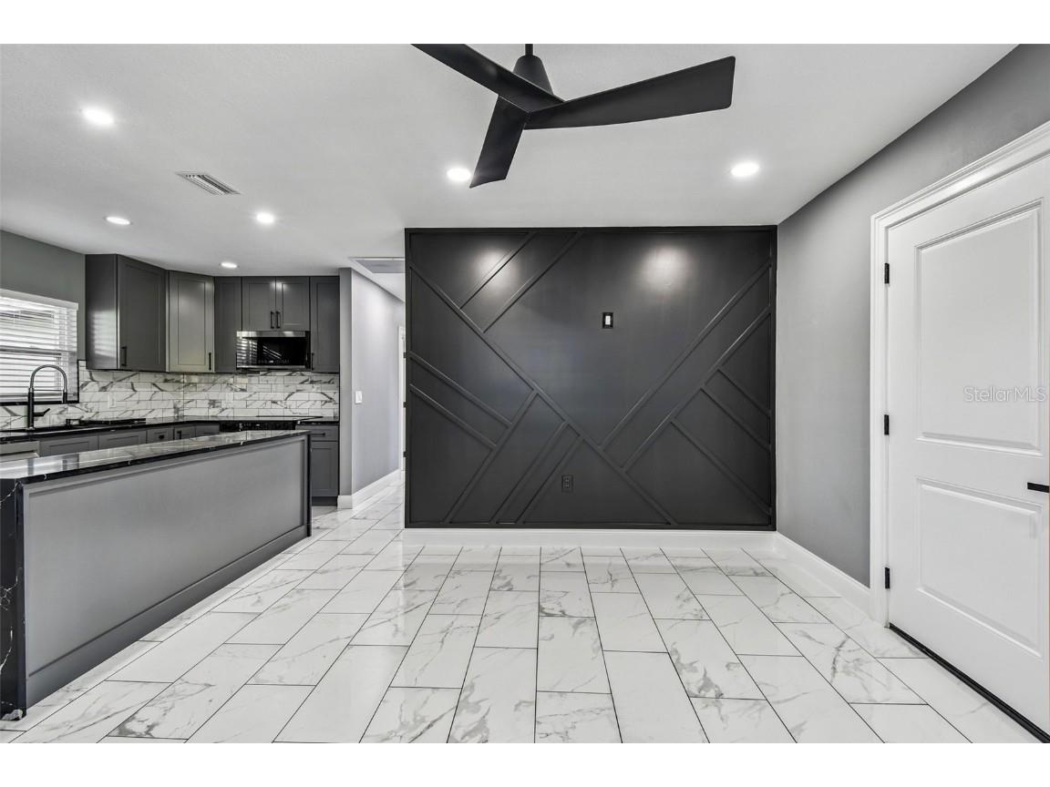 1811 Marilyn Avenue Bradenton FL 34207 A4672866 image55