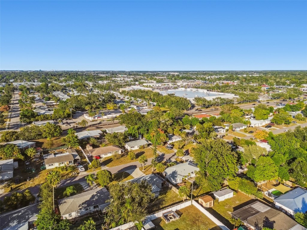 1811 Marilyn Avenue Bradenton FL 34207 A4672866 image74