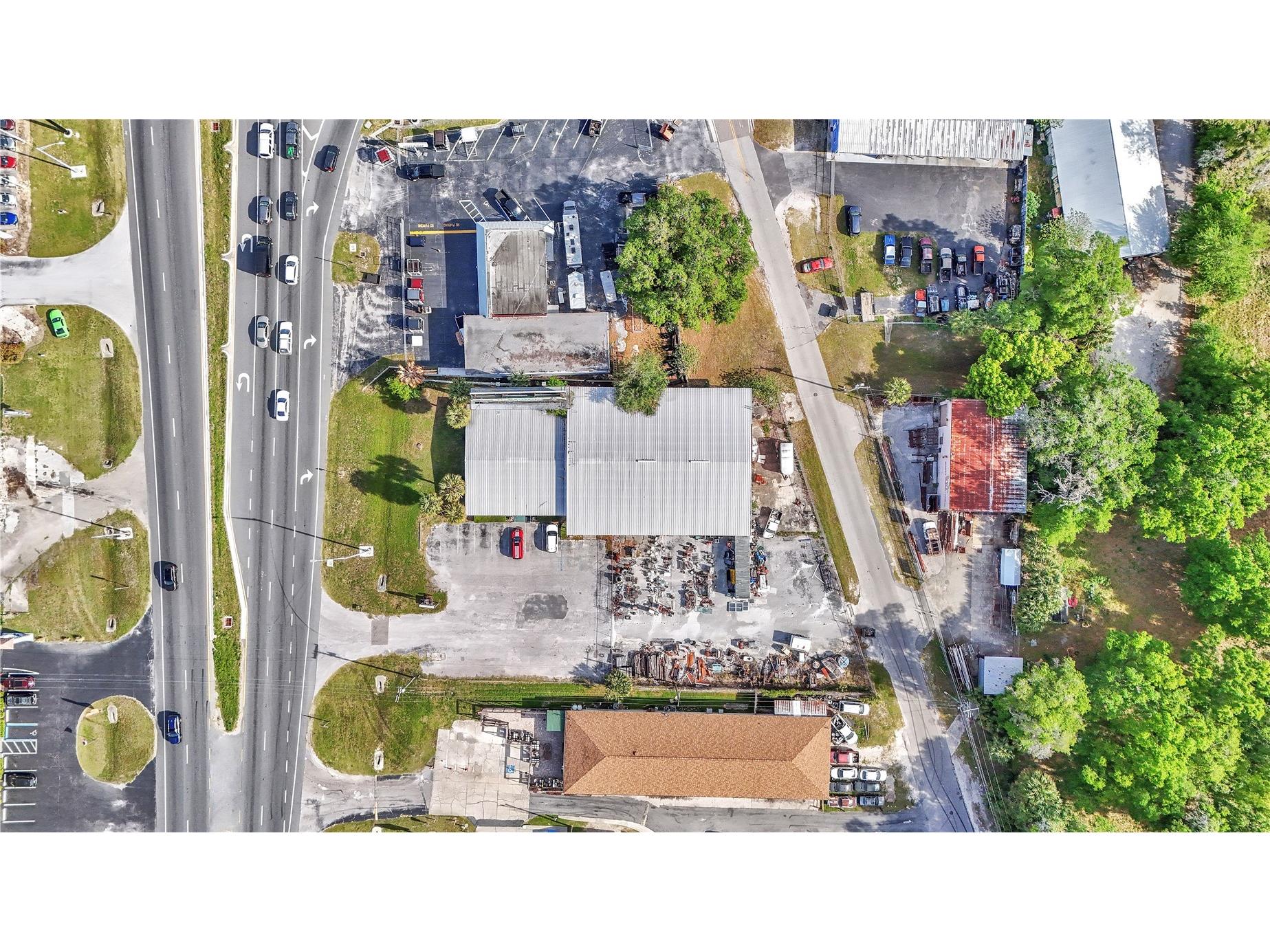 1811 N Pine Avenue Ocala FL 34475 OM722067 image4
