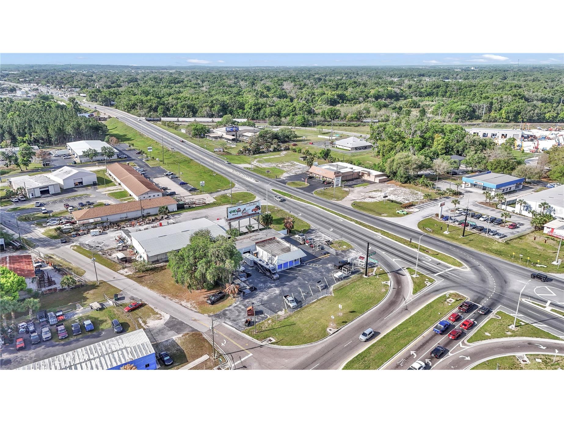 1811 N Pine Avenue Ocala FL 34475 OM722067 image8