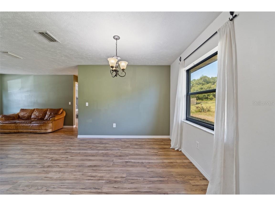 1811 NE 30th Street Ocala FL 34479 OM689054 image13