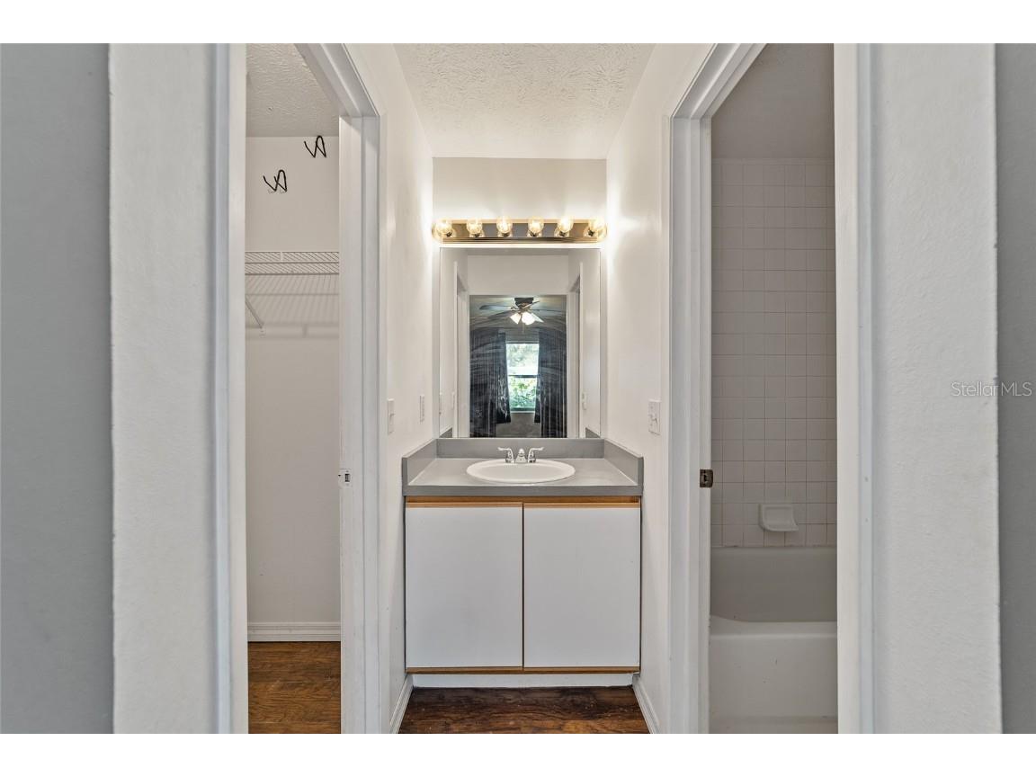 1811 NE 30th Street Ocala FL 34479 OM689054 image17