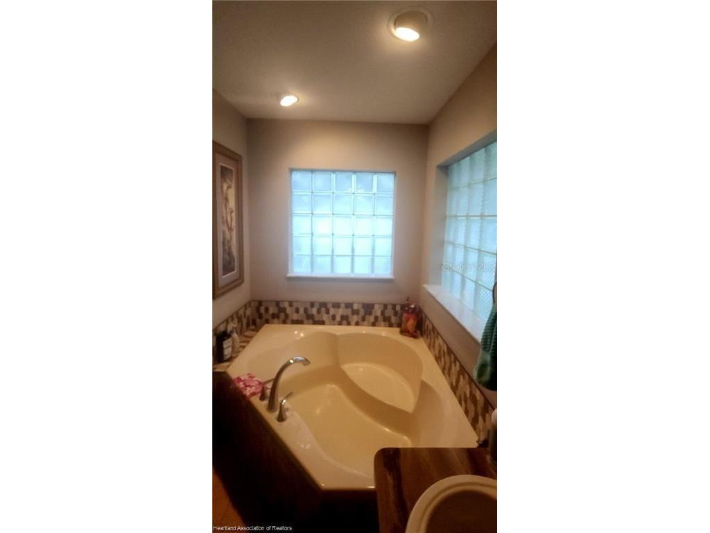 1811 W Allamanda Boulevard Avon Park FL 33825 P4938242 image22